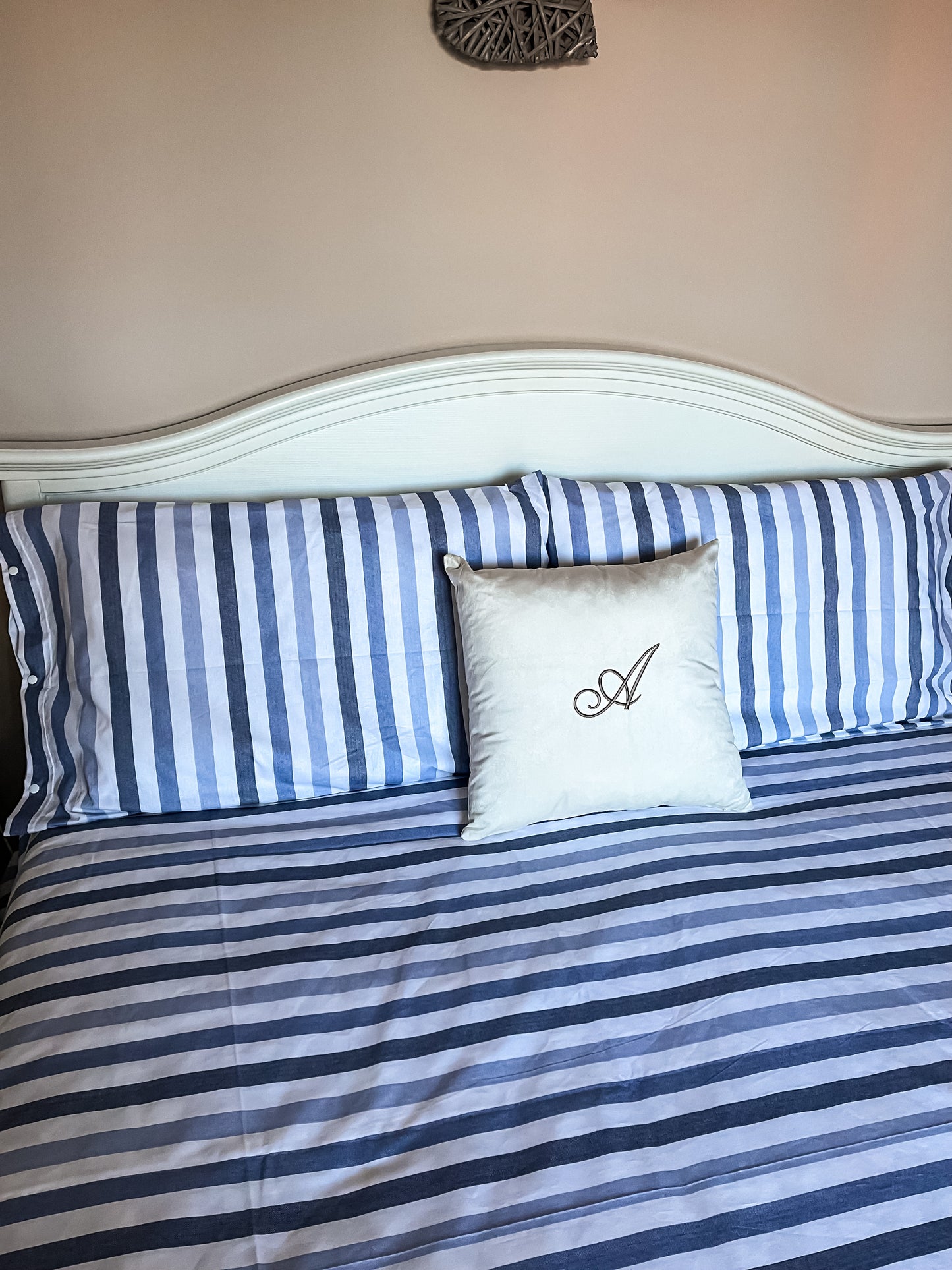 Completo letto JAMES - 2 varianti colore