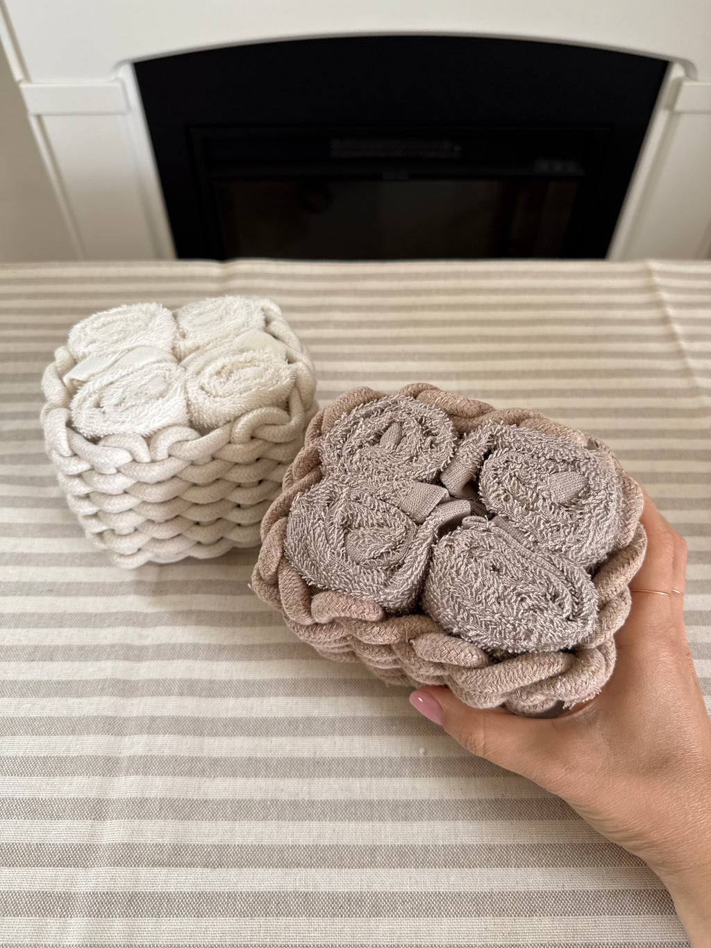 Set 4 lavette con cestino intrecciato