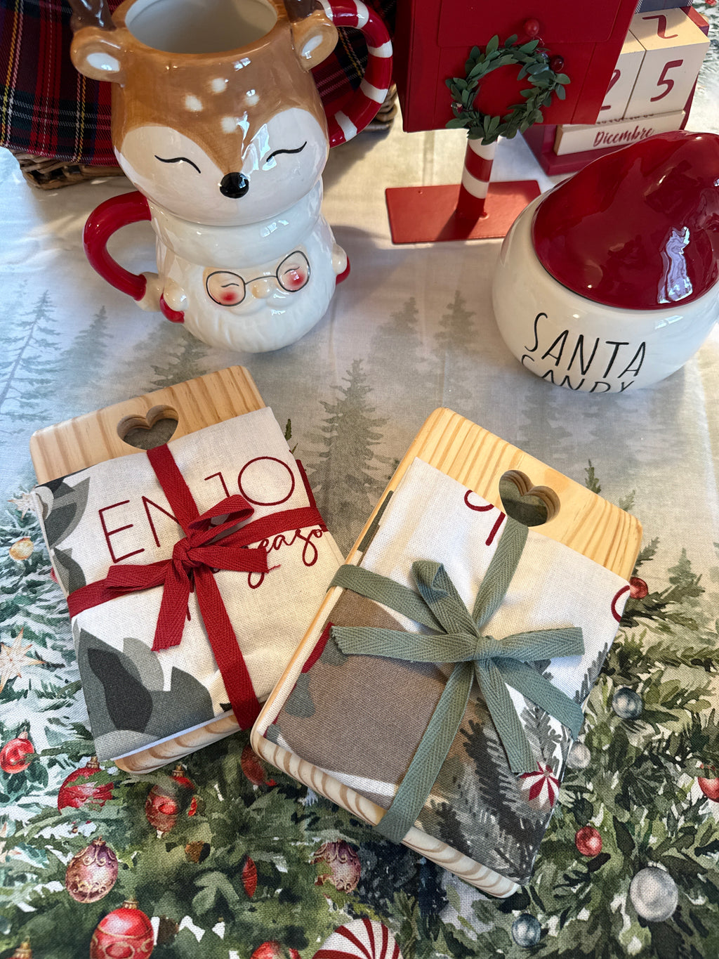 Set Strofinaccio e tagliere con cuore