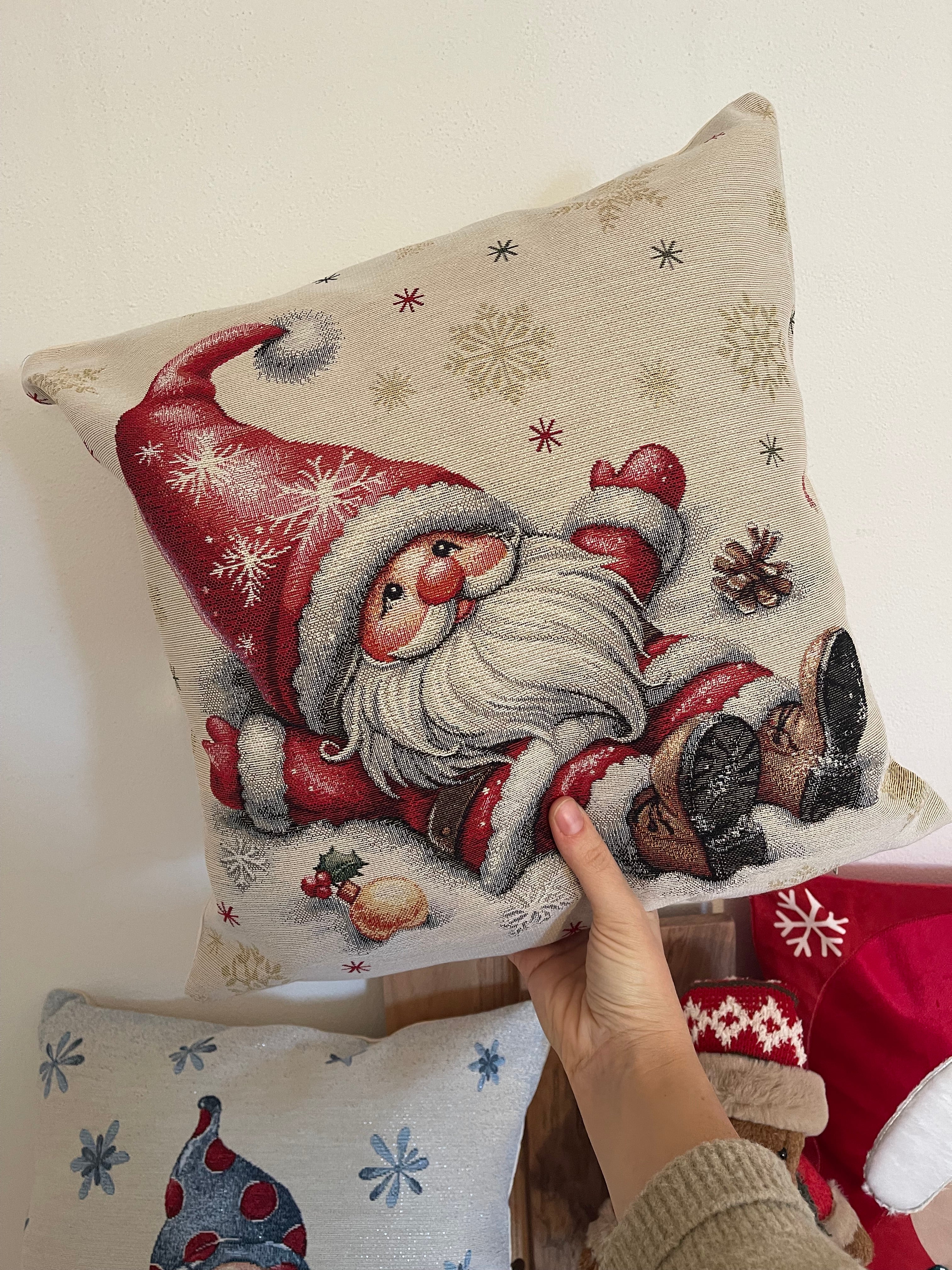 Cuscino BABBO NELLA NEVE in gobelin con fili di lurex