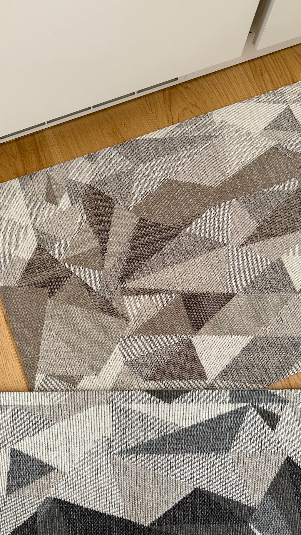 Passatoia GEOMETRIE in ciniglia e pvc - 2 varianti colore