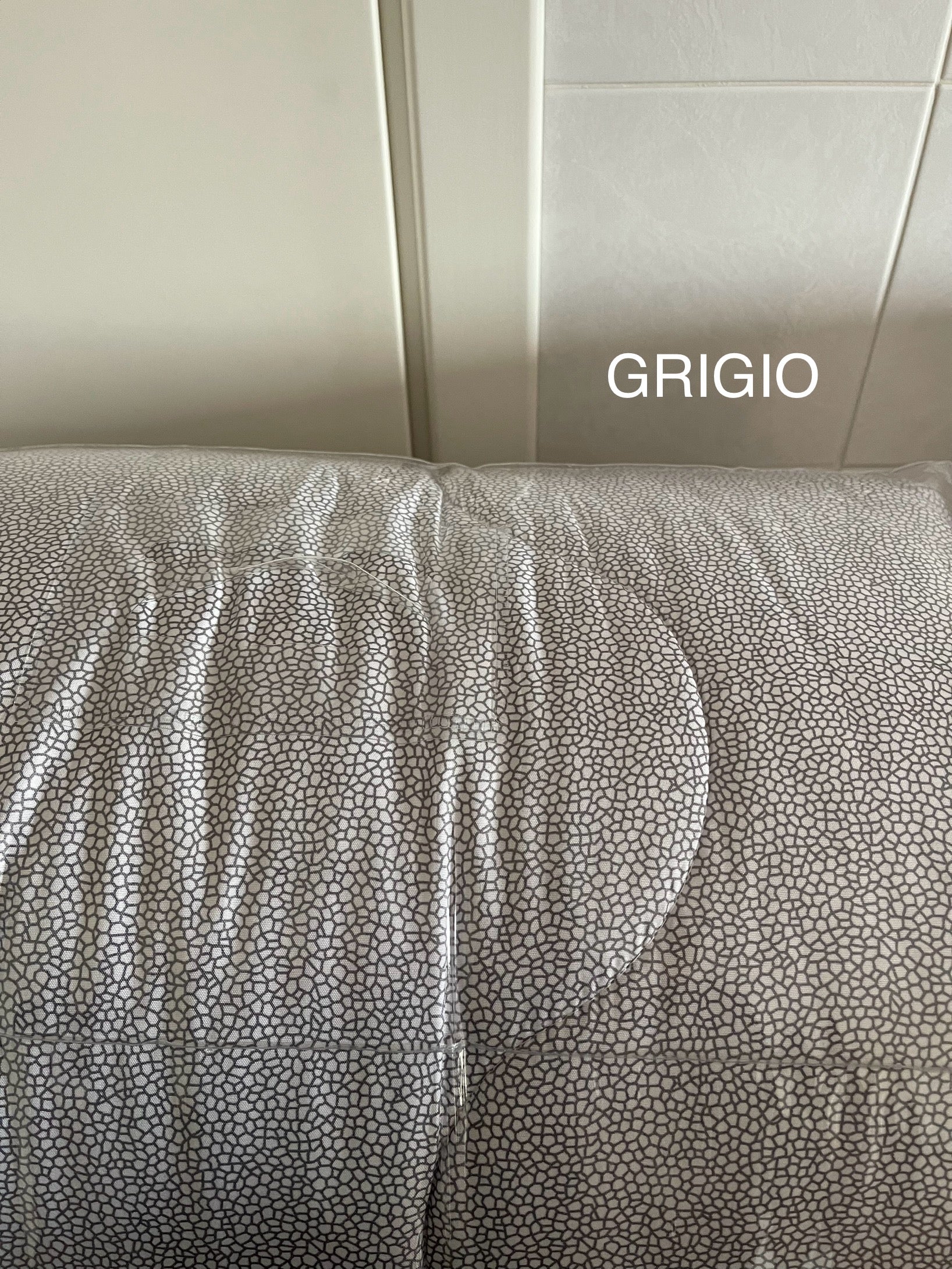 Trapunta in microfibra simil BORBONESE matrimoniale - 2 varianti colore