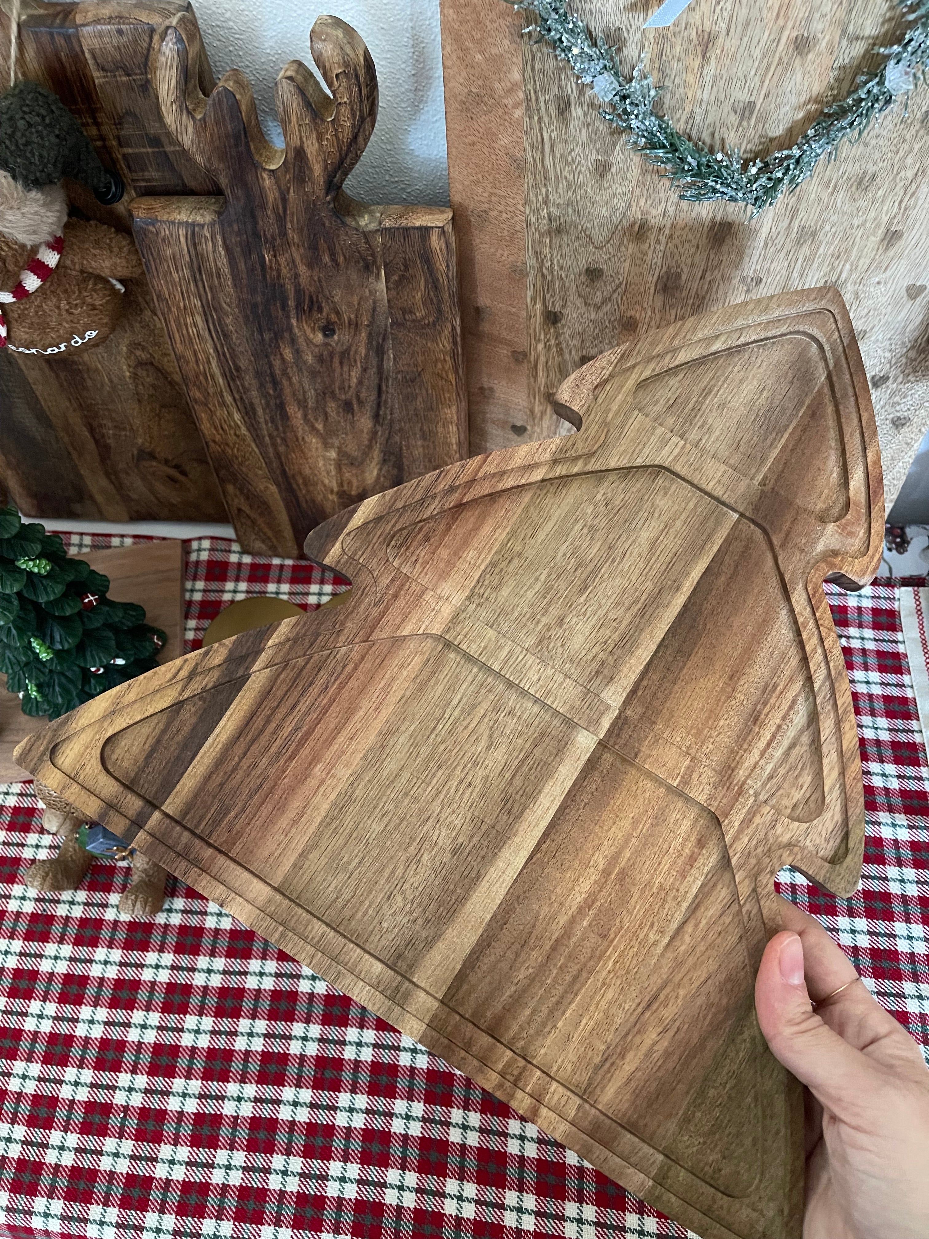 Vassoio in legno di acacia ALBERELLO