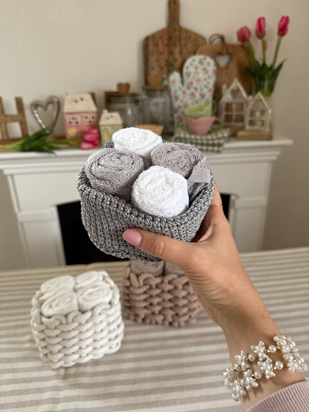 Set 4 lavette con cestino intrecciato