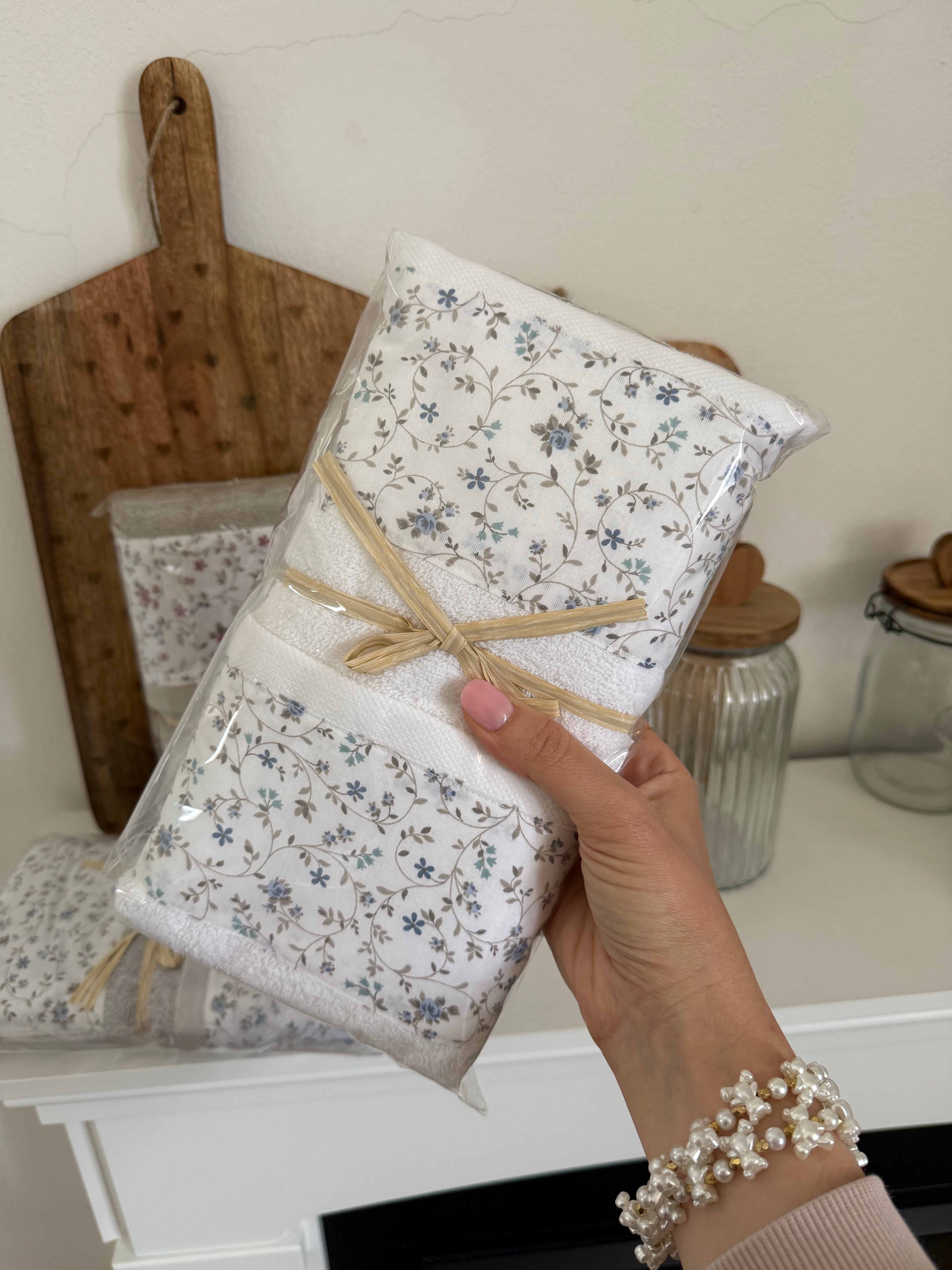 Coppia spugne viso + ospite FIORELLINI - 4 varianti colore