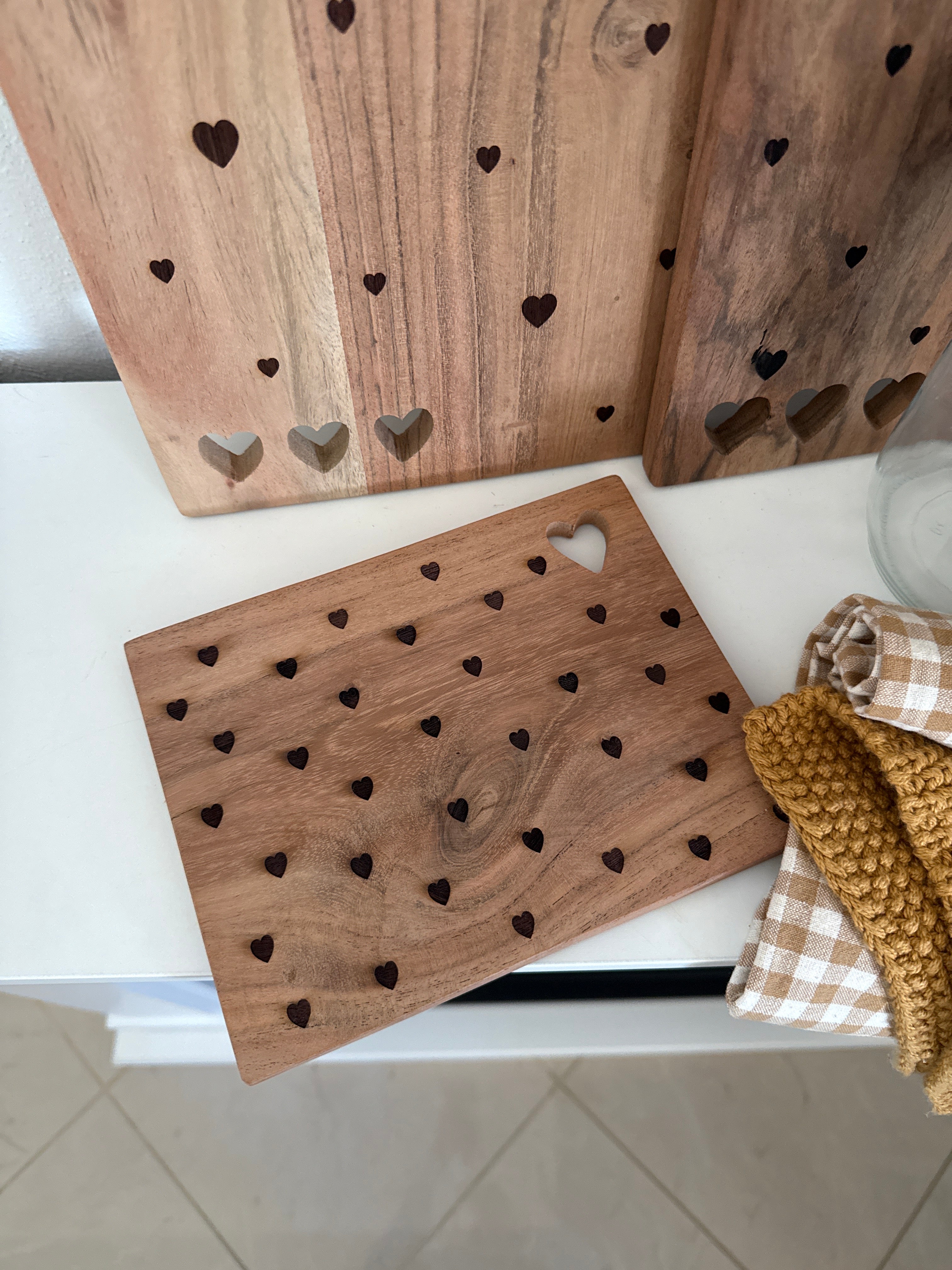 Taglieri CUORICINI con cuoricini - 3 misure