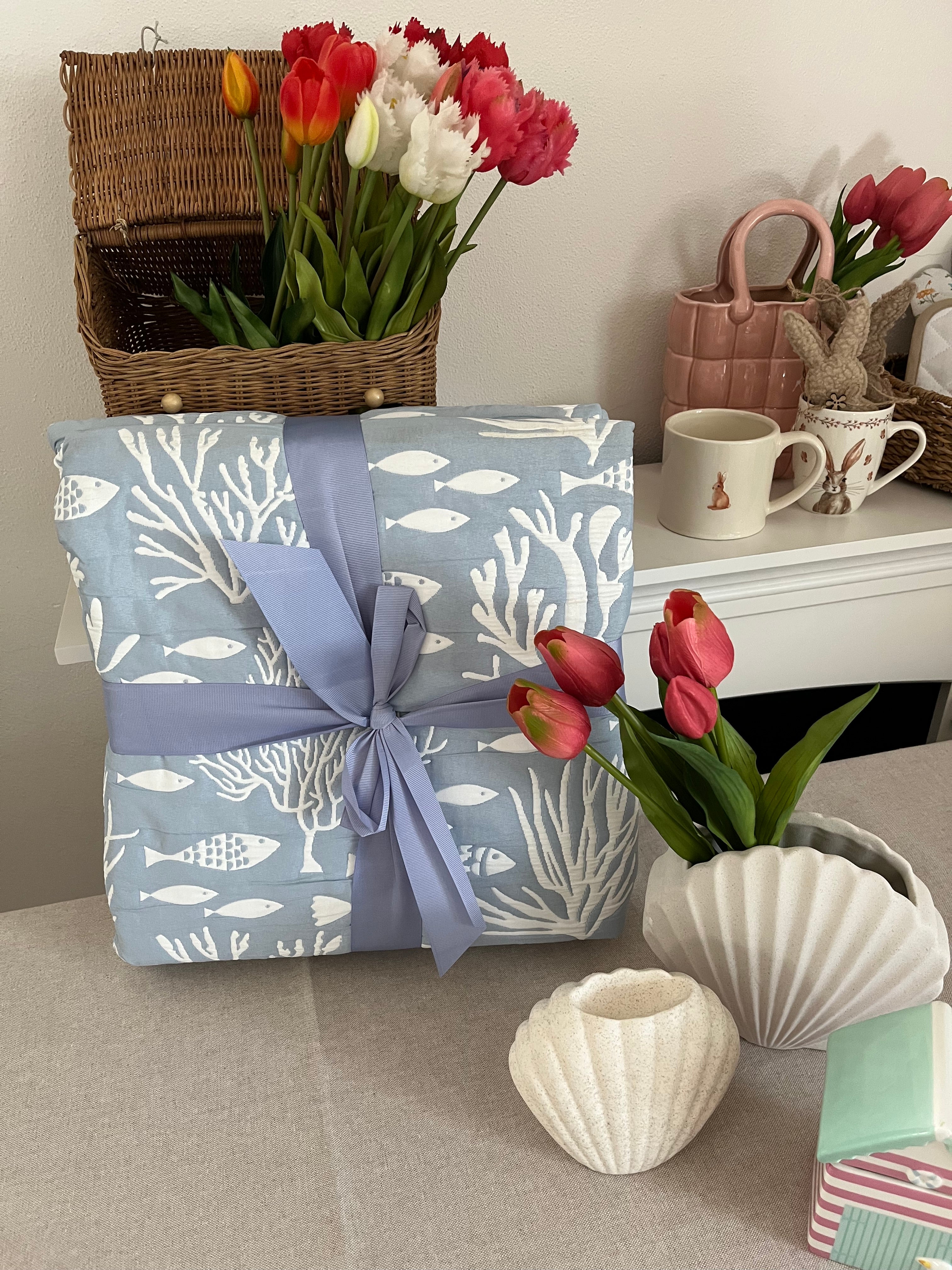 Copriletto matrimoniale trapuntato jacquard PESCIOLINI