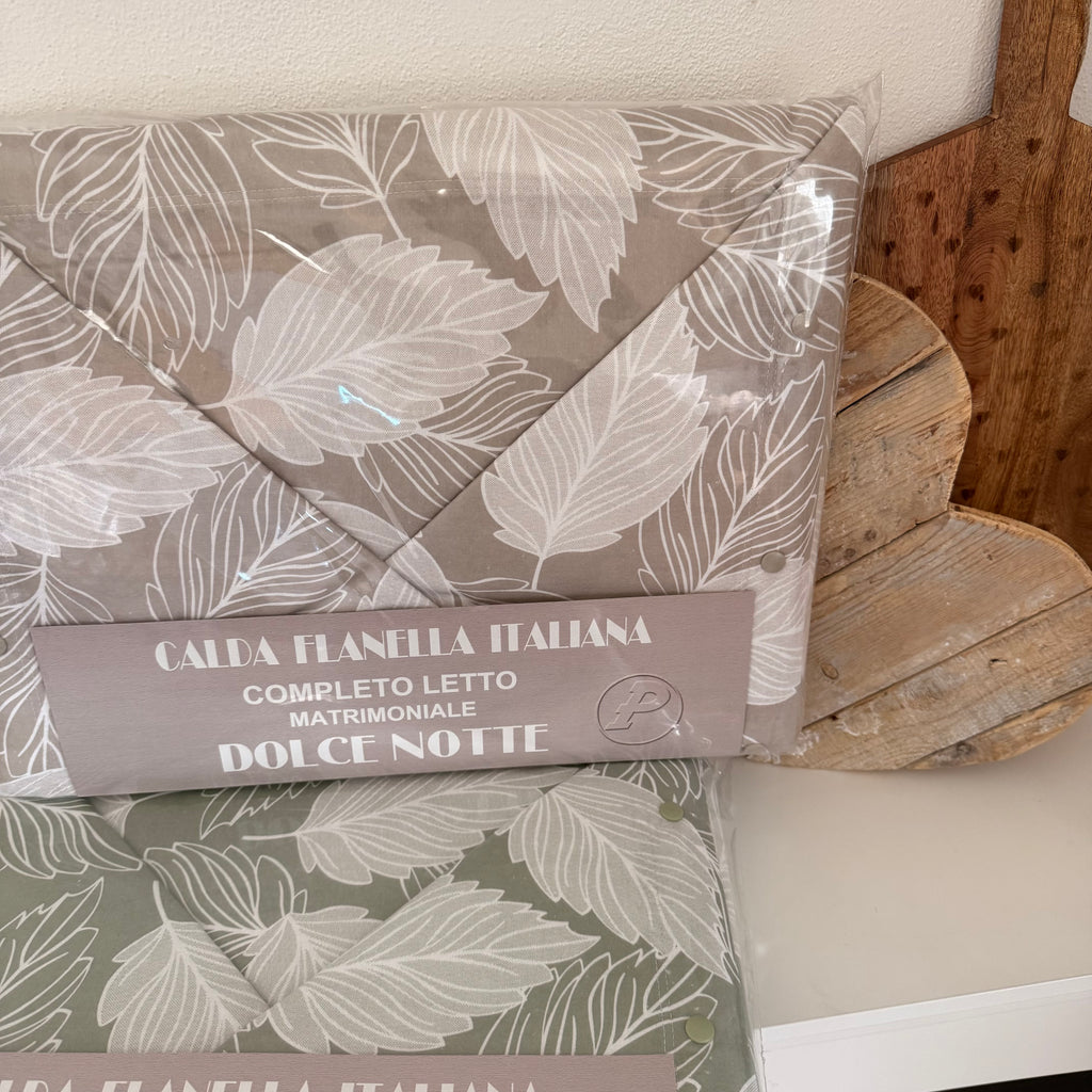 Completo letto NATURA matrimoniale in FLANELLA - 2 varianti colore