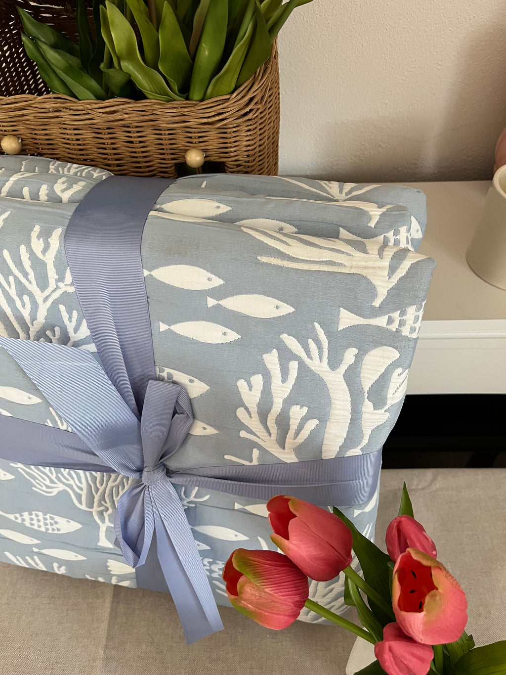 Copriletto matrimoniale trapuntato jacquard PESCIOLINI