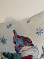 Cuscino GNOMETTO CON L'ALBERO in gobelin con fili di lurex