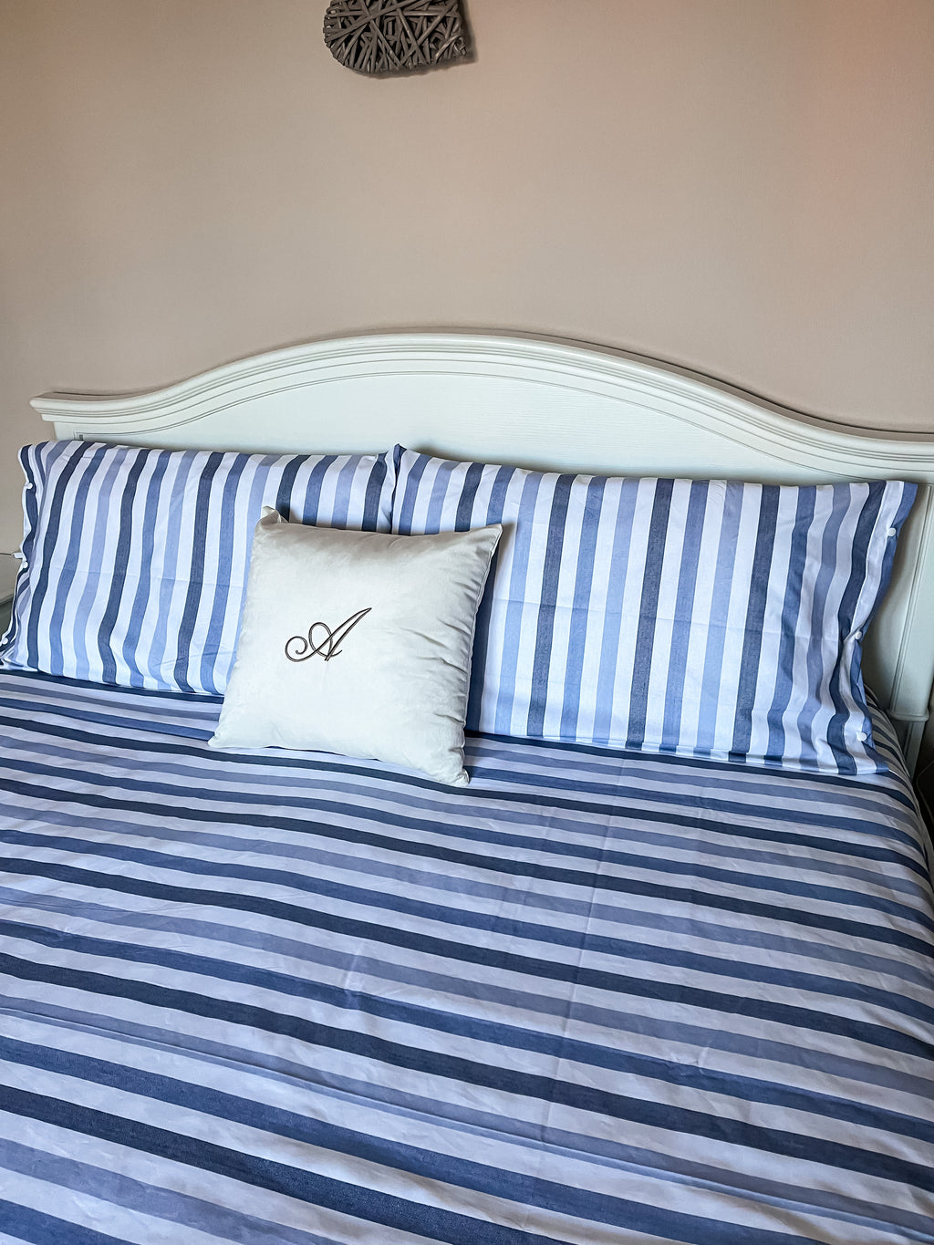 Completo letto JAMES - 2 varianti colore