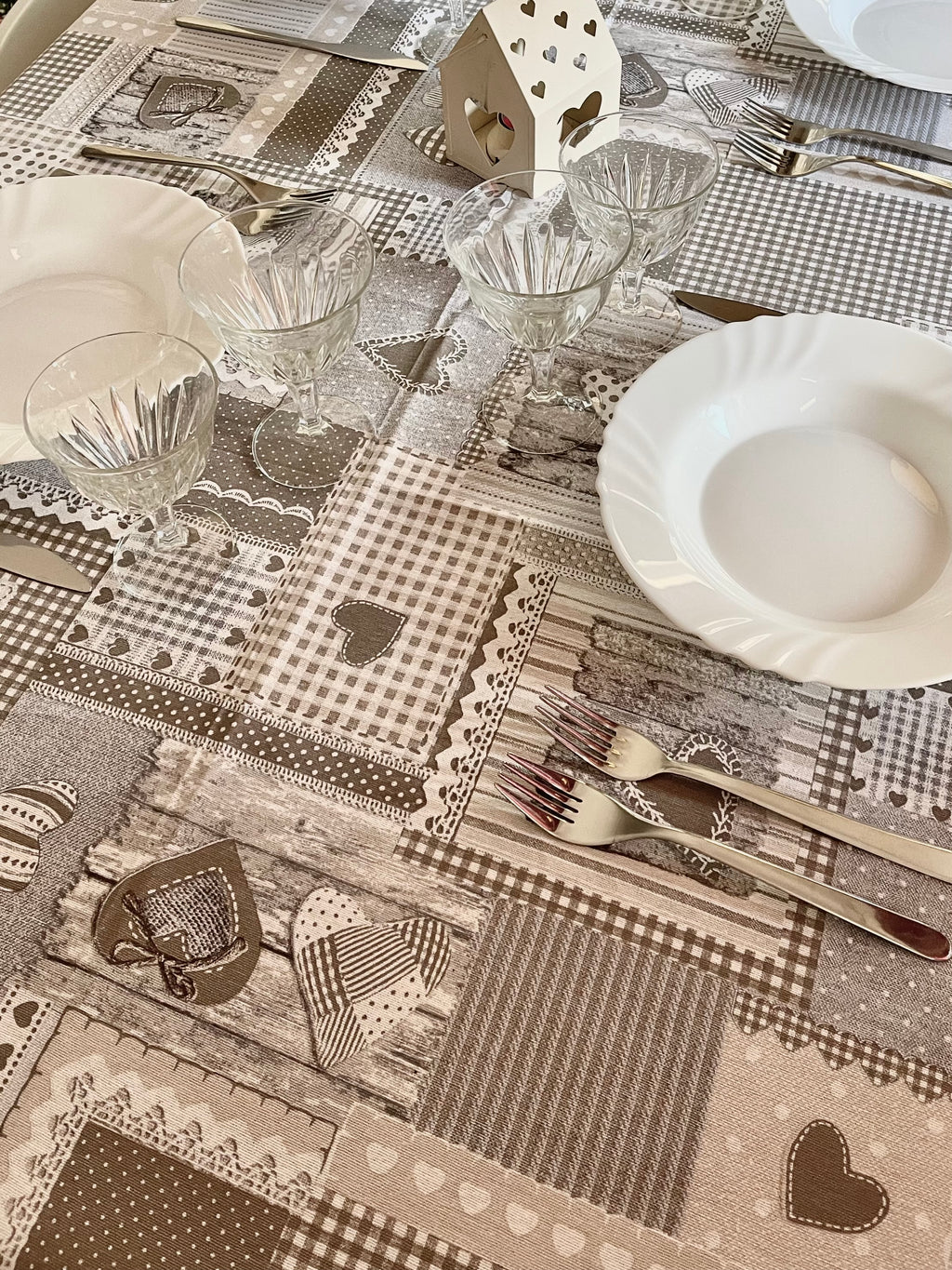 Tovaglia SWEET HEART - 2 colori